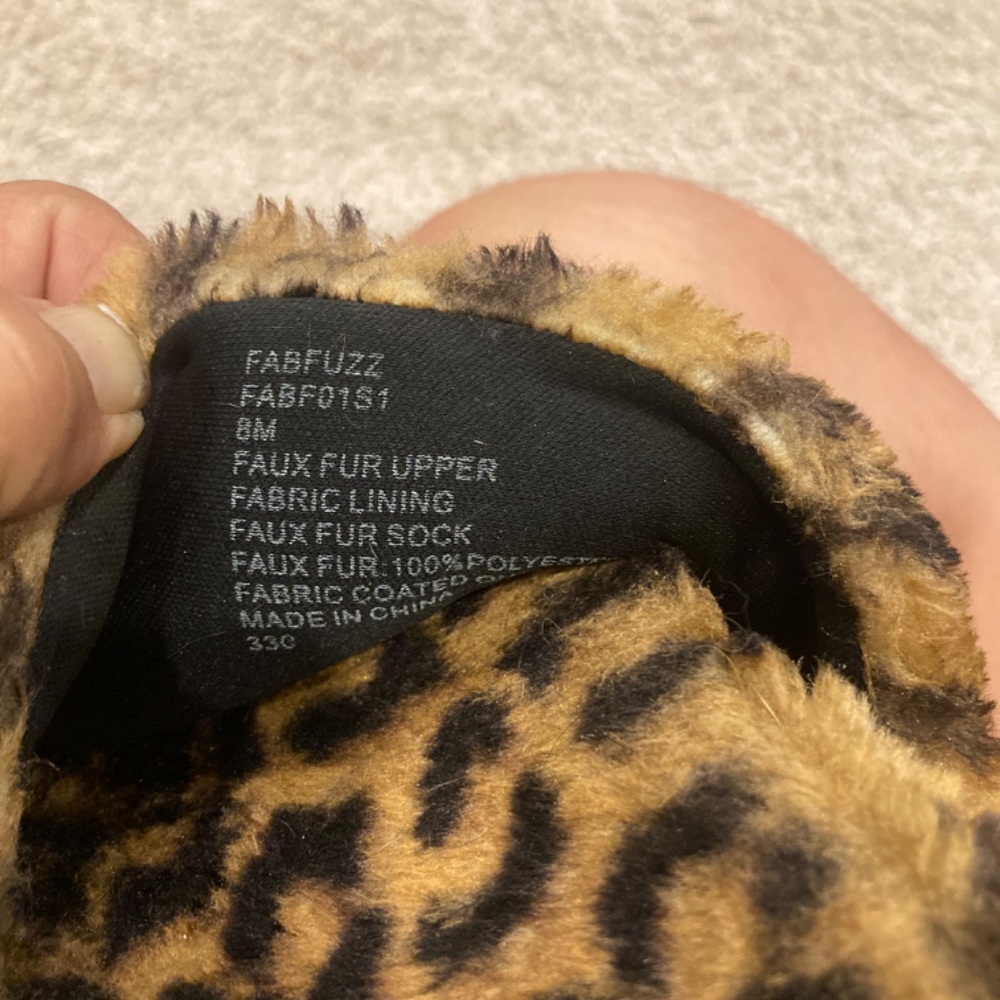 Steve Madden fan fuzz faux fur platform slipper - Picture 4 of 4